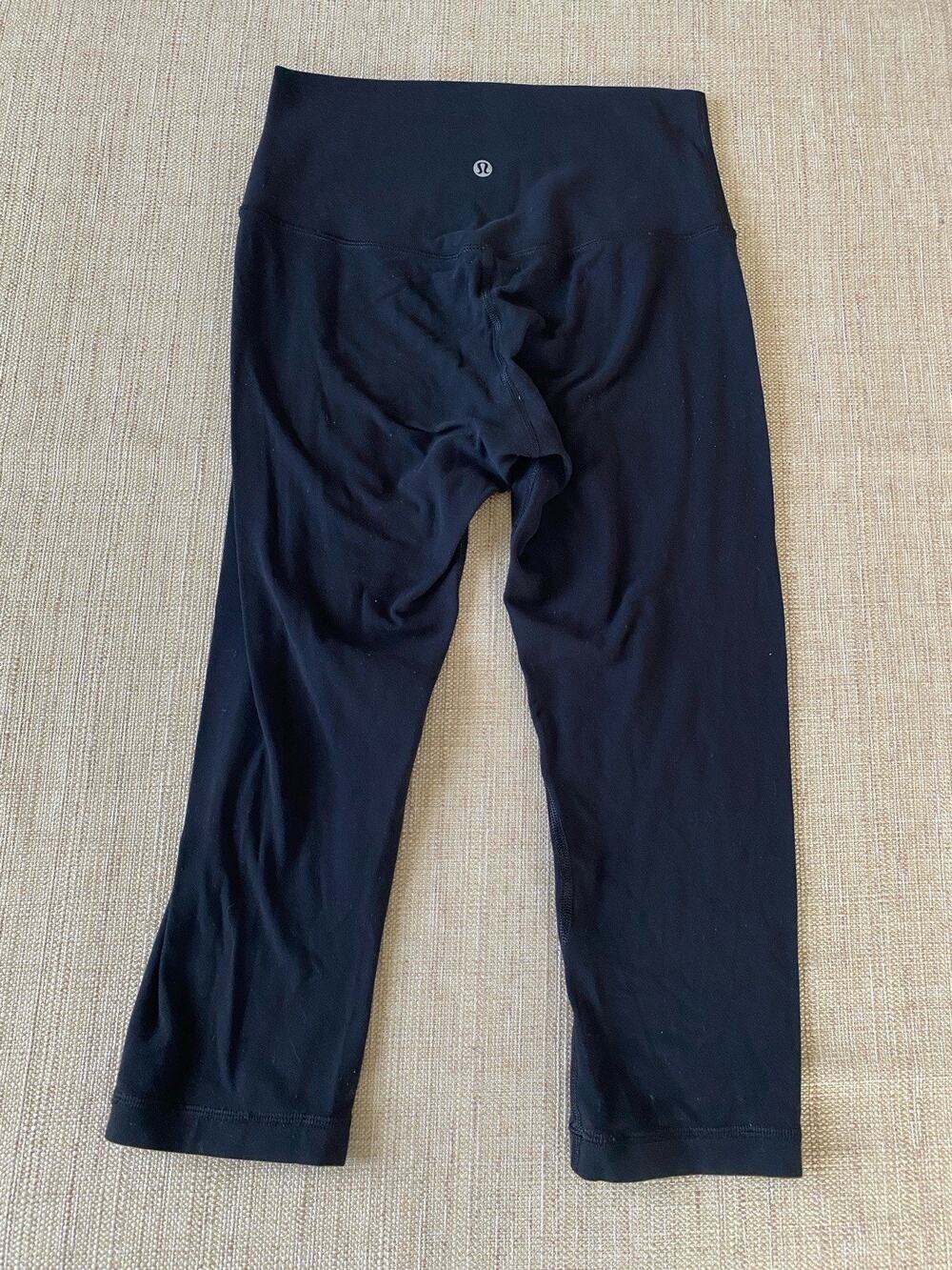 Lululemon Black High Rise Crop Leggings Womens Size 6 Caprice Yoga Pants